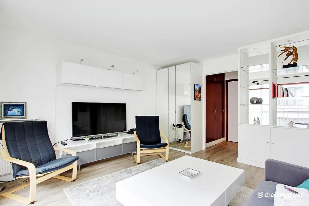 Cmg - Longchamp Paris 16Eme Apartment France